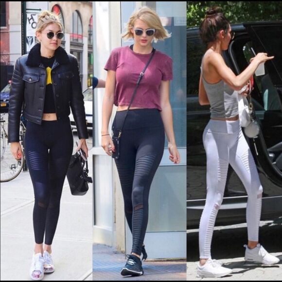 Alo yoga Moto leggings S - Picture 8 of 16